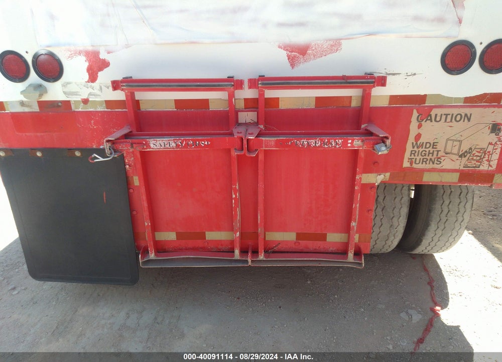 1999 MICKEY BODY CO TRAILER VIN: 5CWRA3219XH997023