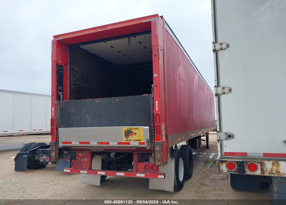 2000 UTILITY TRAILER MFG --- VIN: 1UYVS2454YP153132