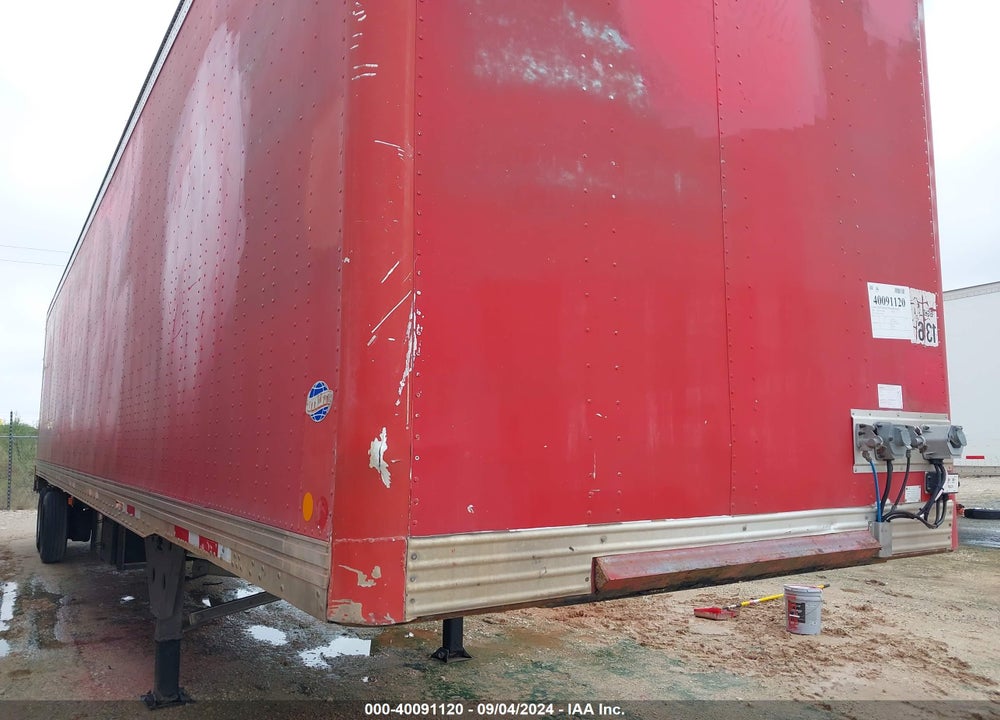 2000 UTILITY TRAILER MFG --- VIN: 1UYVS2454YP153132