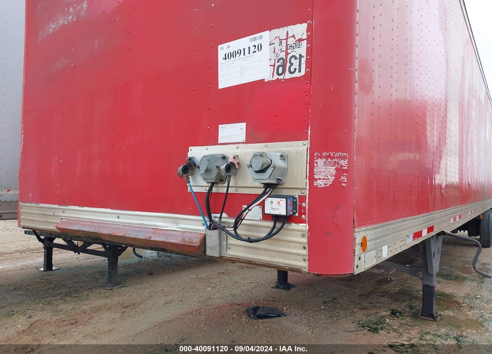 2000 UTILITY TRAILER MFG --- VIN: 1UYVS2454YP153132