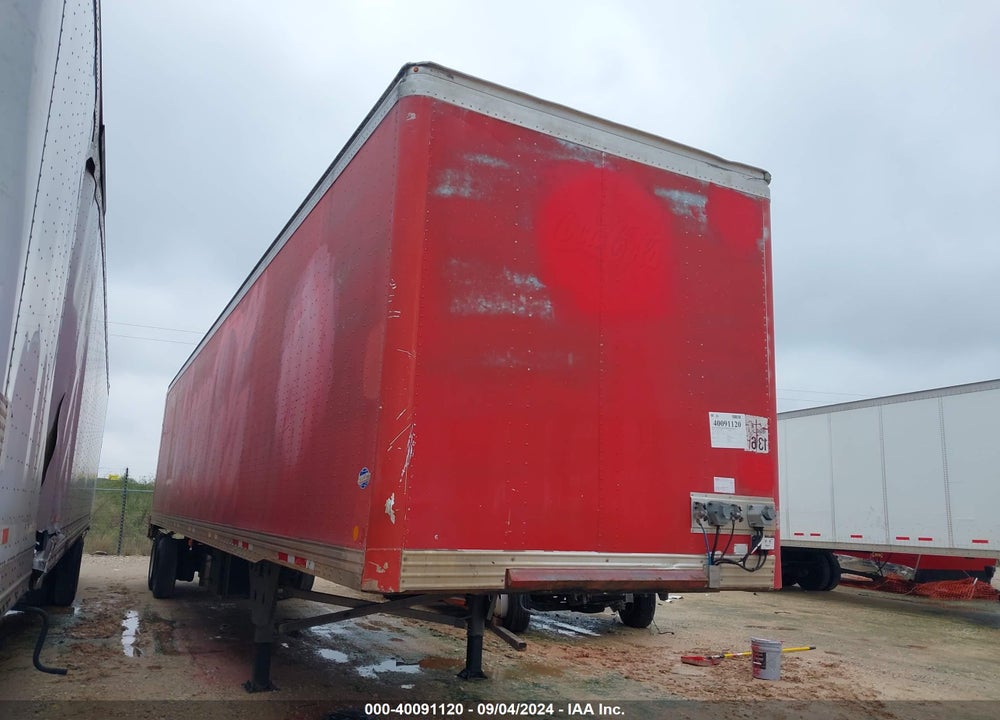 2000 UTILITY TRAILER MFG --- VIN: 1UYVS2454YP153132