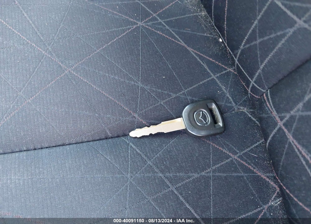 2012 MAZDA 2 SPORT VIN: JM1DE1KY6C0139582