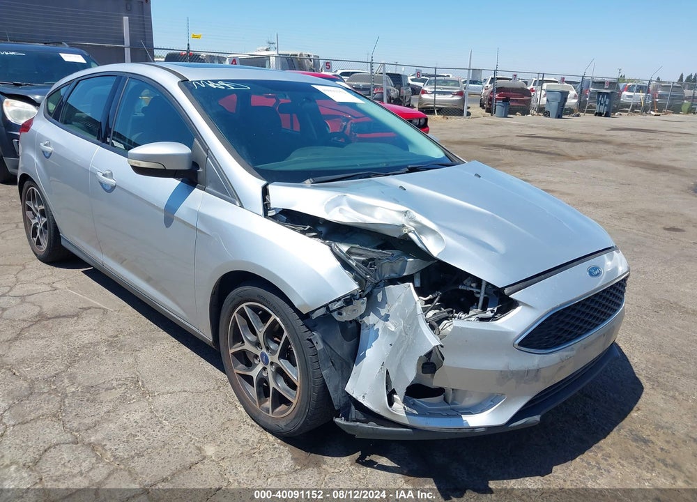 2017 FORD FOCUS SEL VIN: 1FADP3M23HL246065