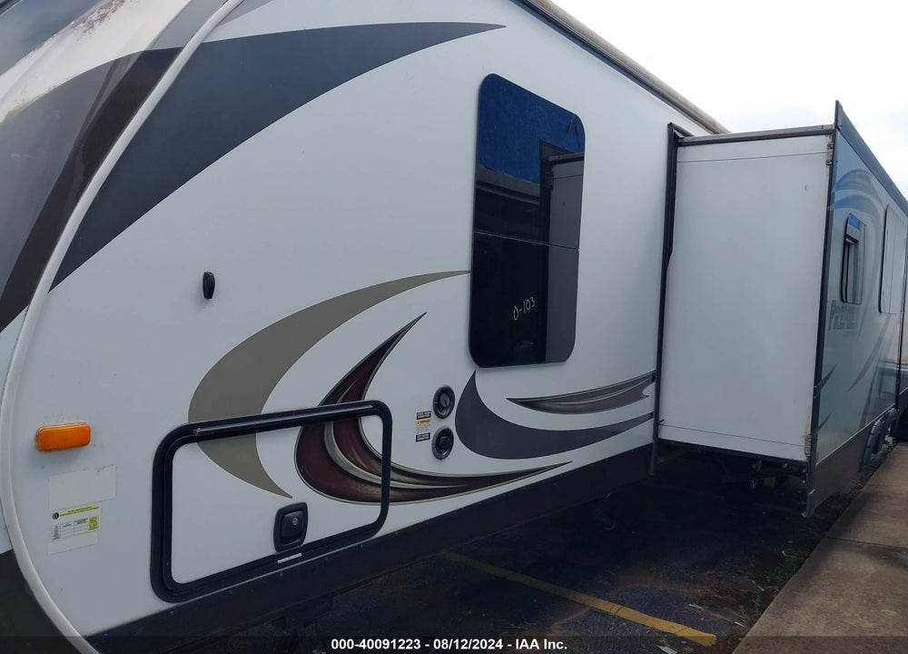 2015 KEYSTONE RV KEYSTONE VIN: 4YDT34B22FA421700