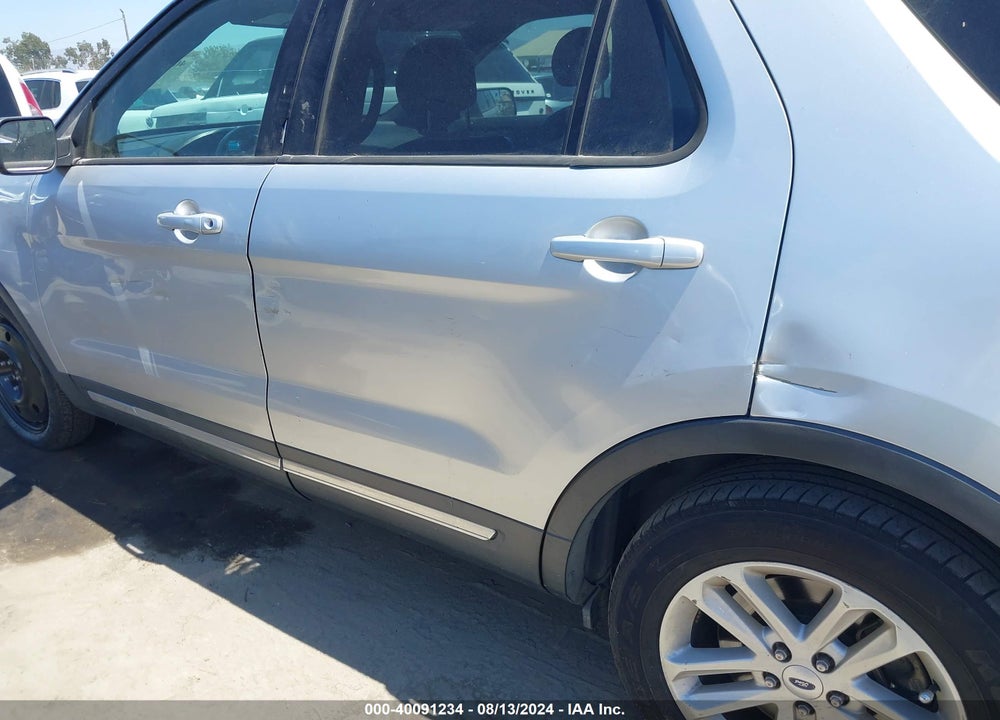 2017 FORD EXPLORER XLT VIN: 1FM5K7DH8HGC55261