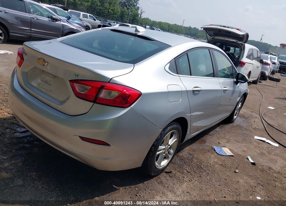 2018 CHEVROLET CRUZE LT AUTO VIN: 1G1BE5SM8J7211116