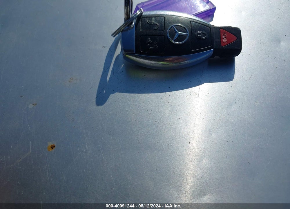 2012 MERCEDES-BENZ E 350 VIN: WDDHF5KB8CA561581