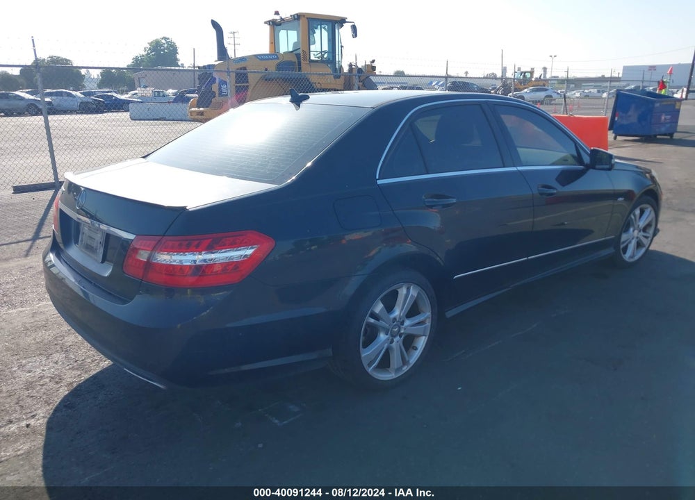 2012 MERCEDES-BENZ E 350 VIN: WDDHF5KB8CA561581