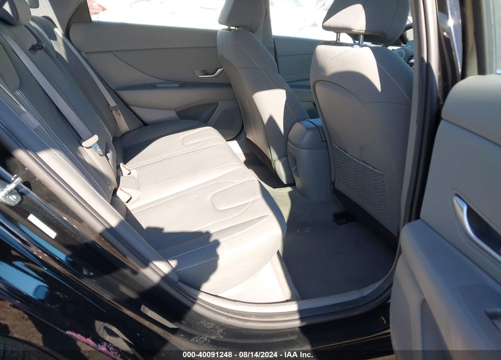 2024 HYUNDAI ELANTRA SEL VIN: KMHLS4DG4RU691136