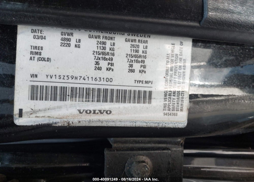 2004 VOLVO XC70 2.5T VIN: YV1SZ59H741163100