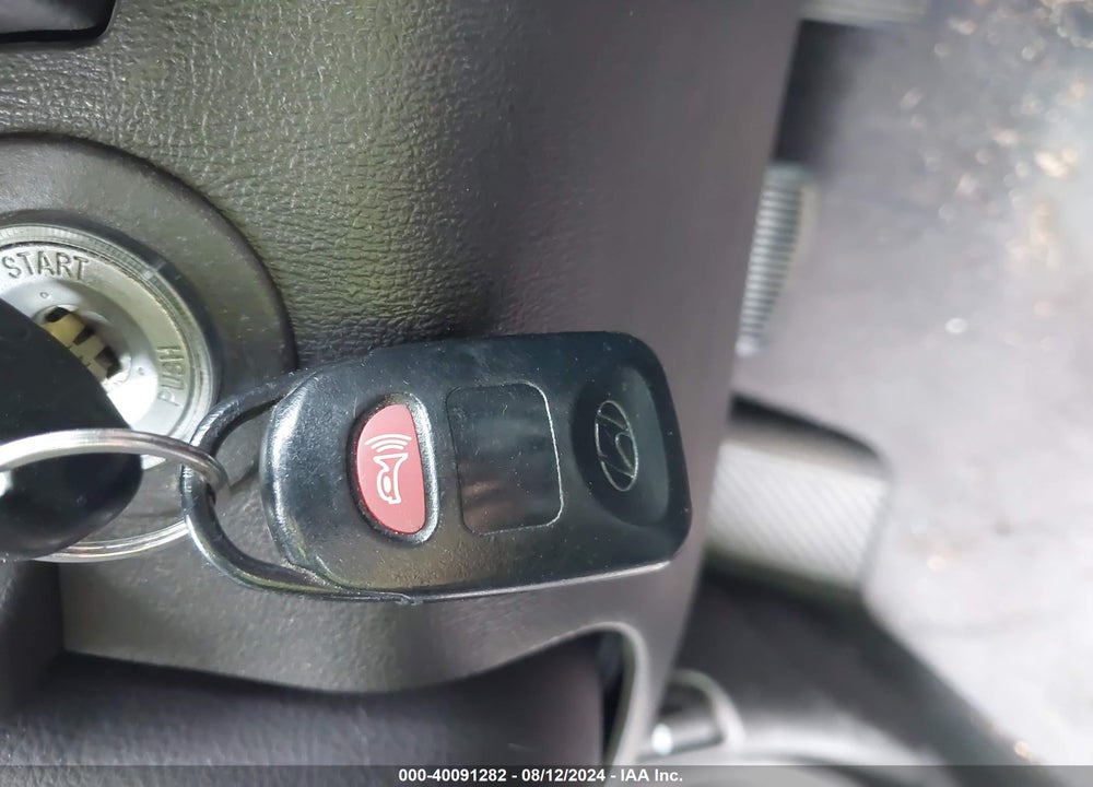 2010 HYUNDAI SONATA LIMITED VIN: 5NPEU4AC1AH611282