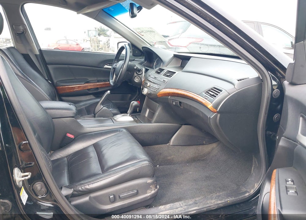 2012 HONDA ACCORD 2.4 EX-L VIN: 1HGCP2F83CA160472