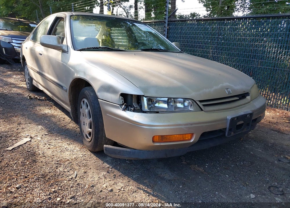 1994 HONDA ACCORD LX/EX VIN: 1HGCD5636RA180805