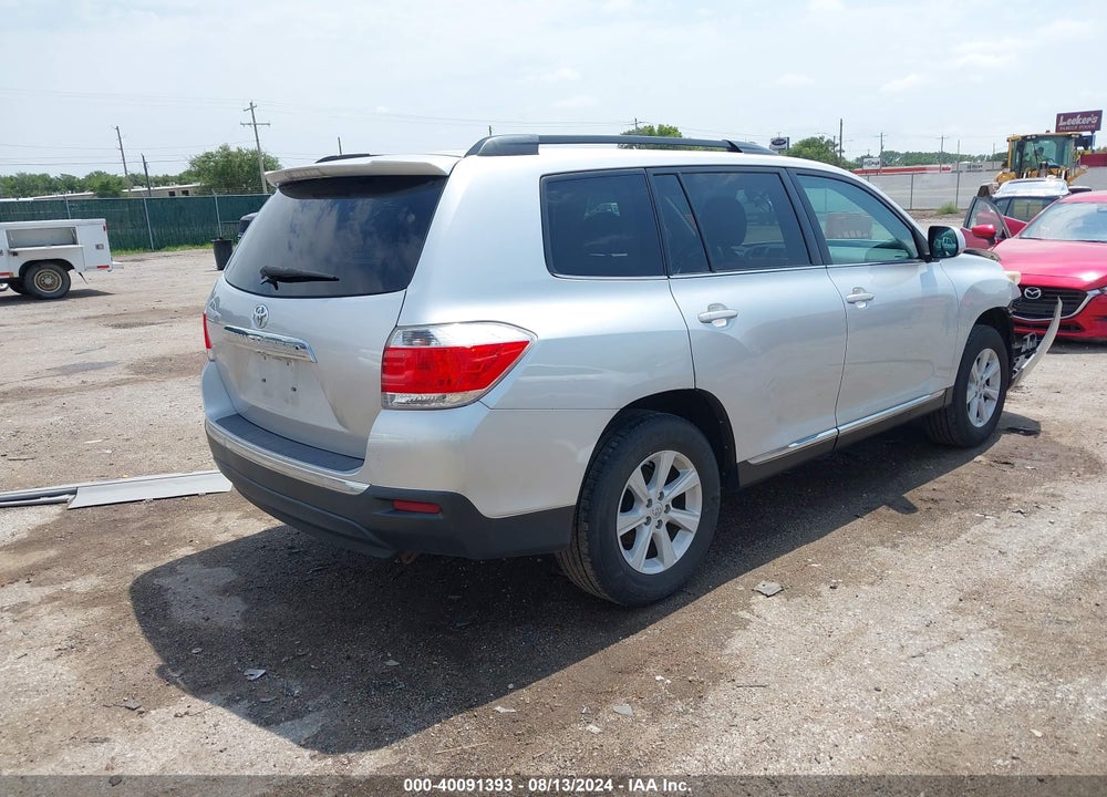 2013 TOYOTA HIGHLANDER BASE PLUS V6 VIN: 5TDZK3EH6DS132278