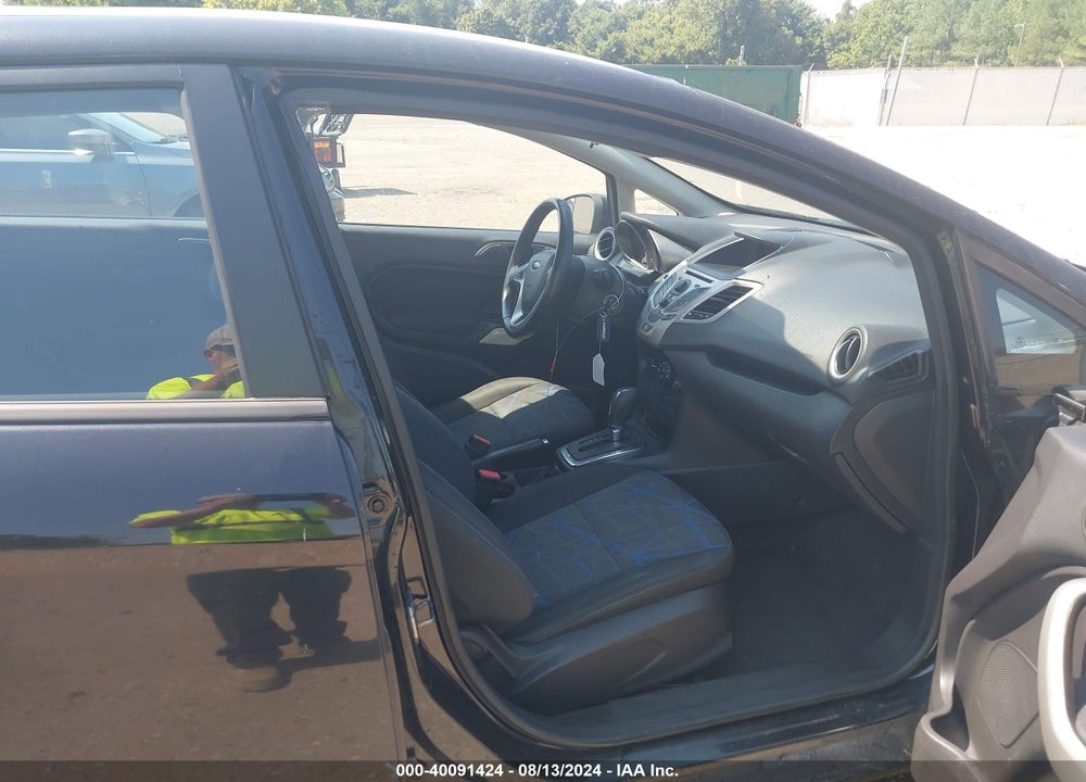 2013 FORD FIESTA SE VIN: 3FADP4BJ9DM174720