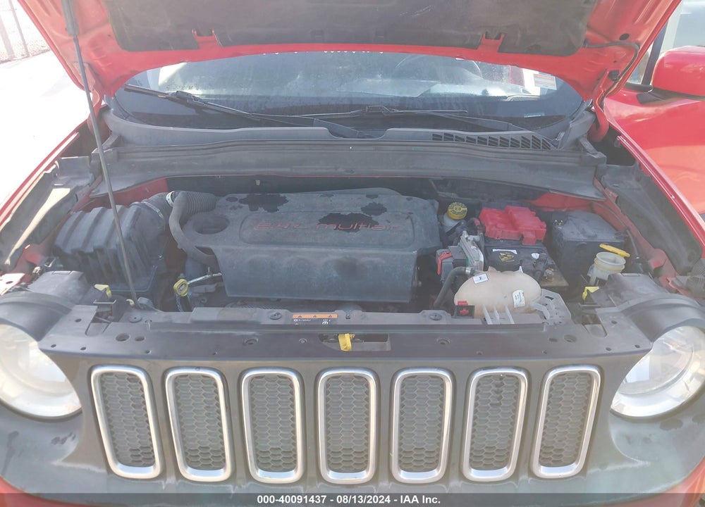 2018 JEEP RENEGADE LATITUDE FWD VIN: ZACCJABB9JPH11786