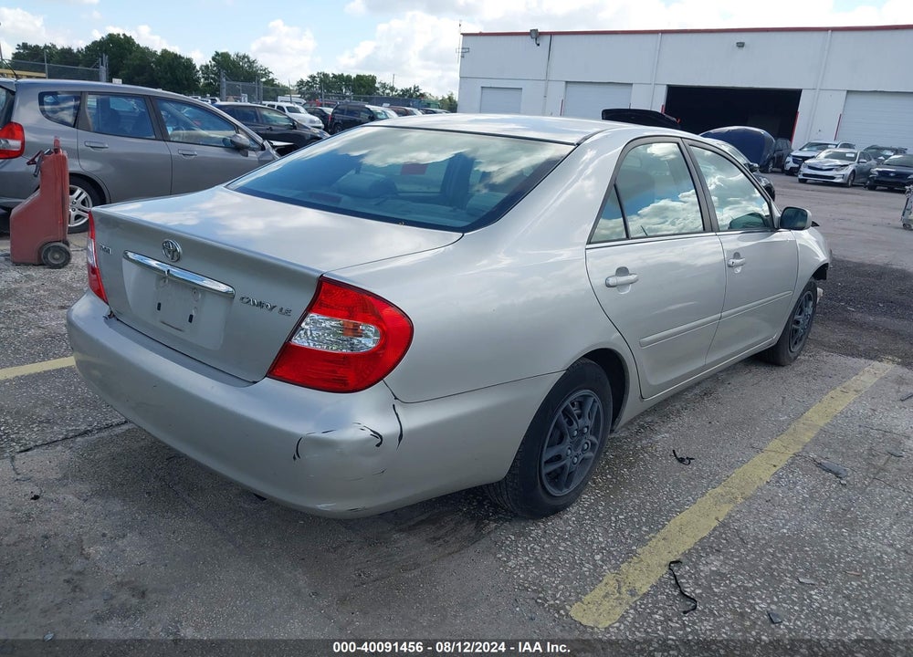 2002 TOYOTA CAMRY LE VIN: 4T1BE32K82U008400