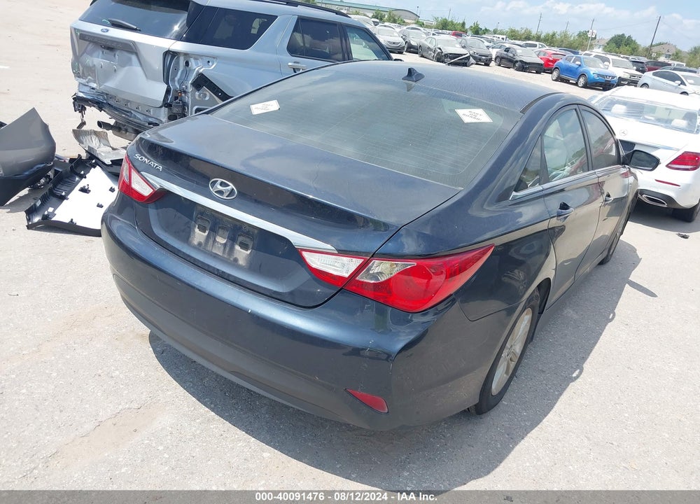 2014 HYUNDAI SONATA GLS VIN: 5NPEB4AC1EH883861