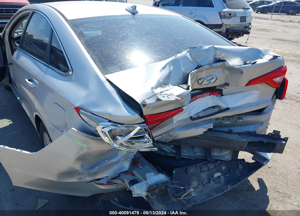 2017 HYUNDAI SONATA VIN: 5NPE24AF4HH457273