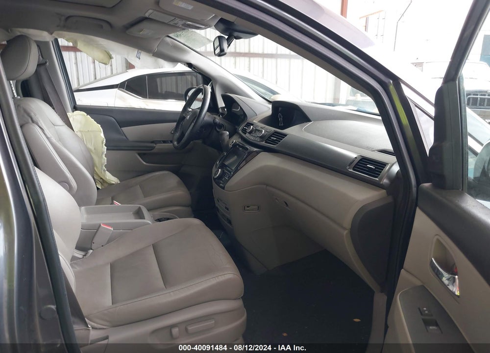 2016 HONDA ODYSSEY TOURING/TOURING ELITE VIN: 5FNRL5H95GB039337