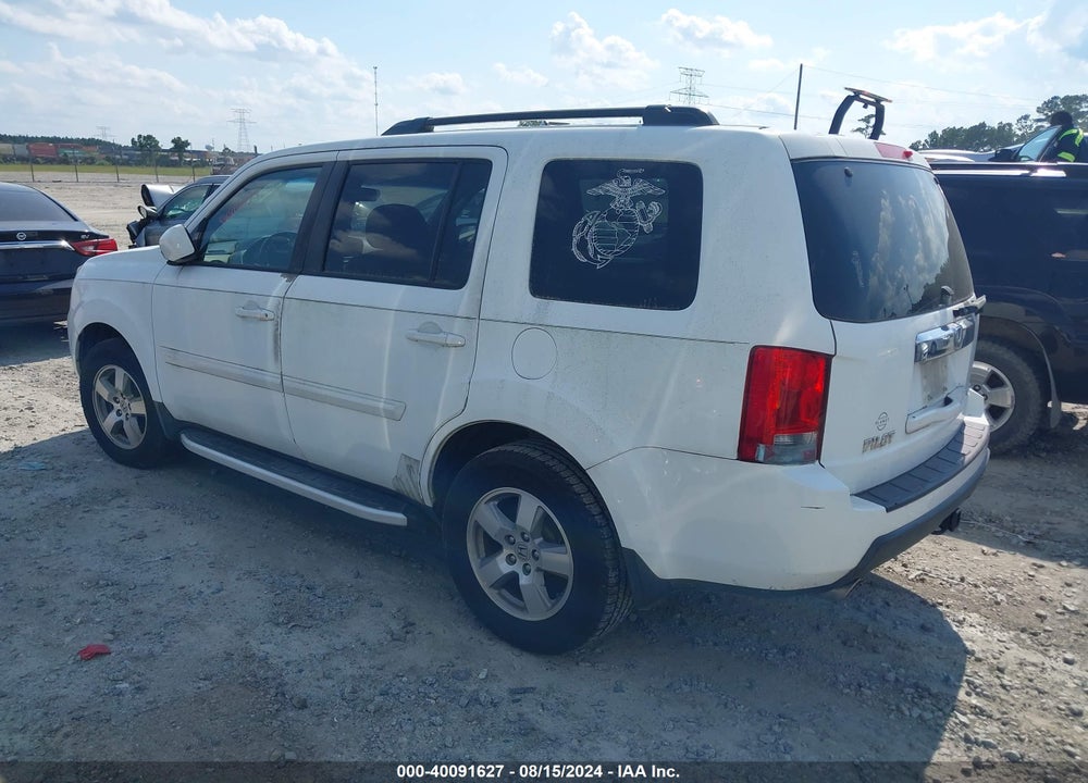 2011 HONDA PILOT VIN: 5FNYF4H55BB037848