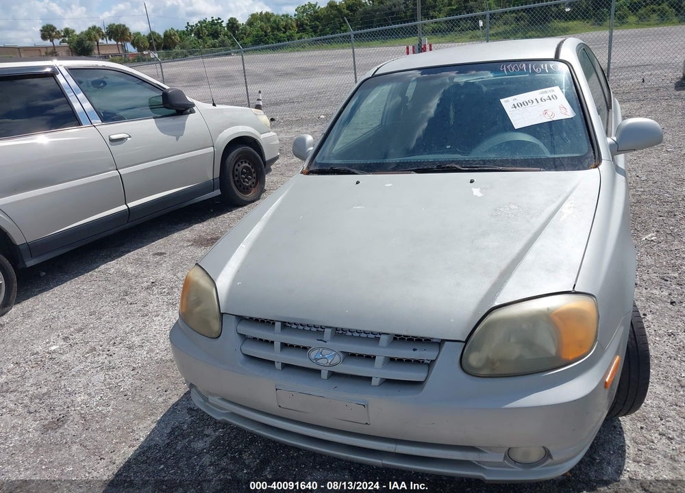 2005 HYUNDAI ACCENT VIN: KMHCG35C75U332722
