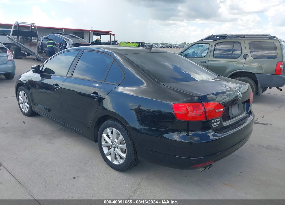 2011 VOLKSWAGEN JETTA 2.5L SE VIN: 3VWDX7AJ4BM315457