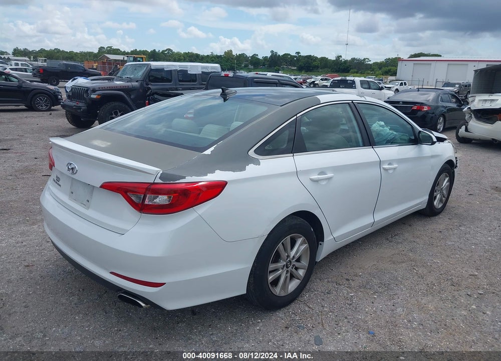 2015 HYUNDAI SONATA SE VIN: 5NPE24AF1FH252104