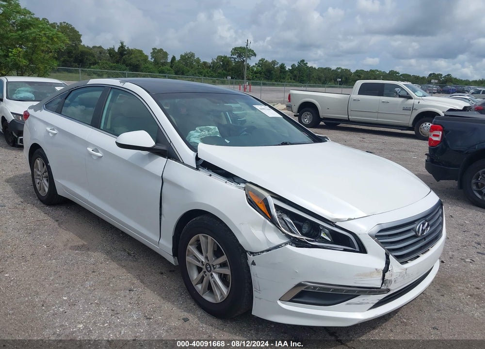 2015 HYUNDAI SONATA SE VIN: 5NPE24AF1FH252104