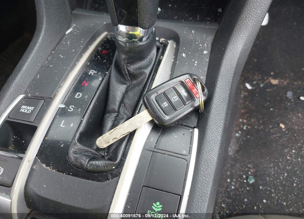 2019 HONDA CIVIC LX VIN: 2HGFC2F62KH570722