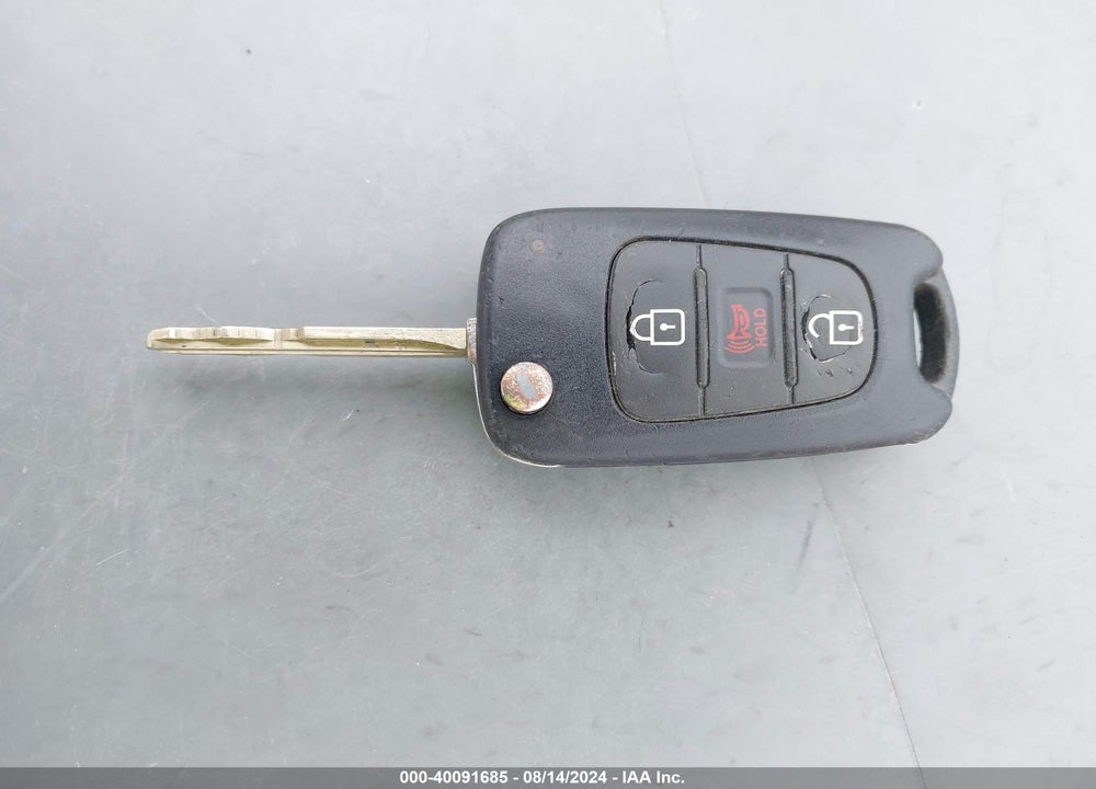 2013 KIA SOUL VIN: KNDJT2A62D7754590