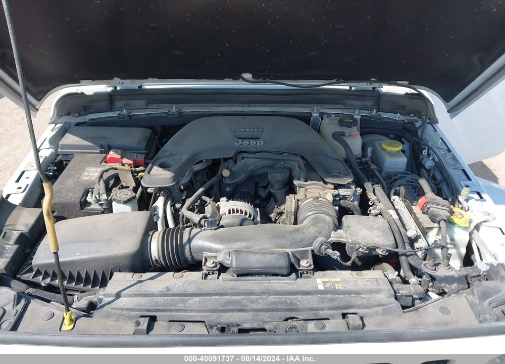 2019 JEEP WRANGLER UNLIMITED SAHARA VIN: 1C4HJXEG7KW673155
