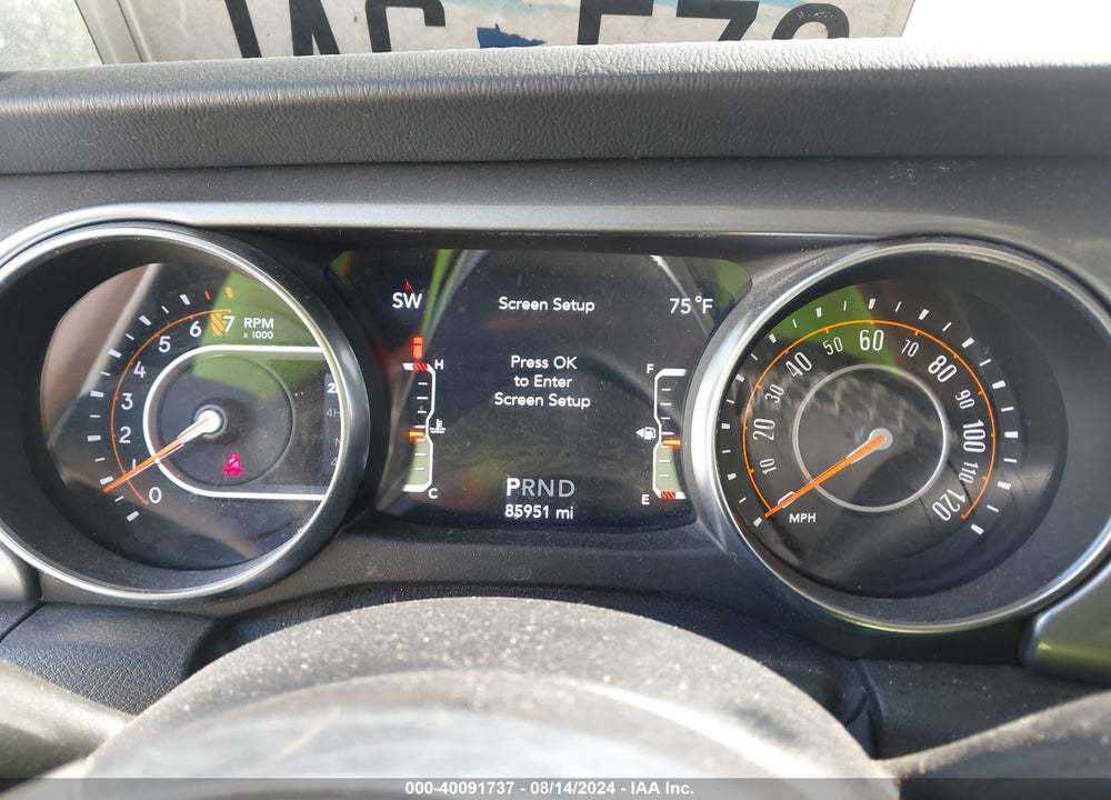 2019 JEEP WRANGLER UNLIMITED SAHARA VIN: 1C4HJXEG7KW673155