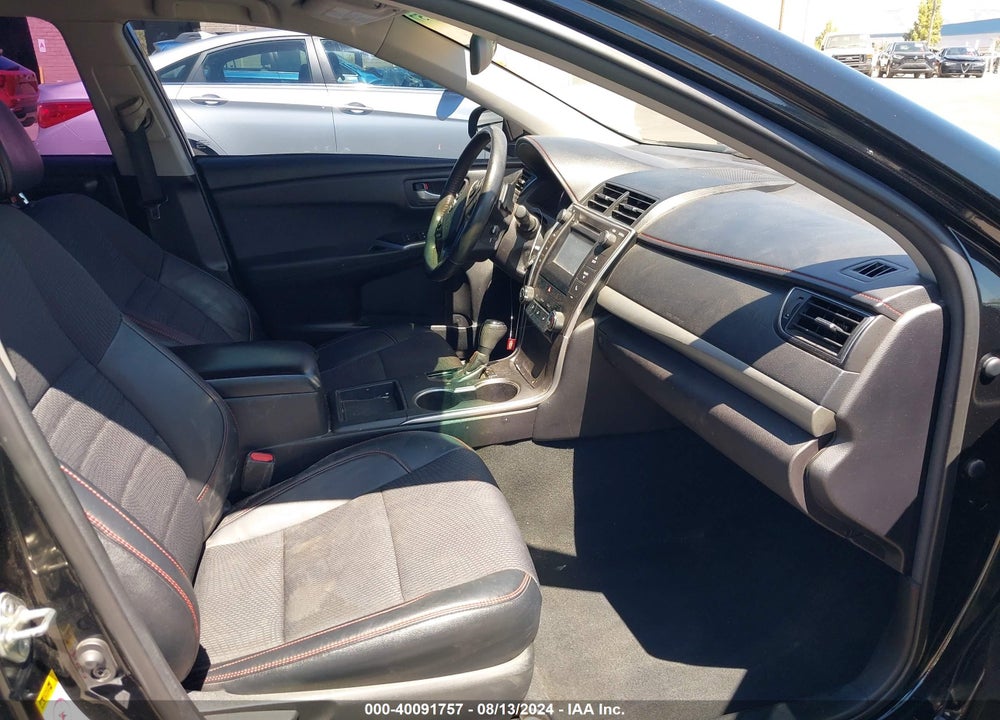 2017 TOYOTA CAMRY SE VIN: 4T1BF1FK3HU327790