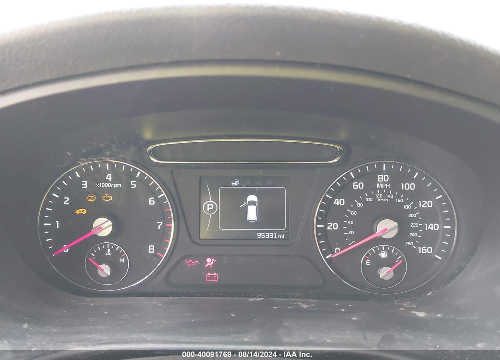2017 KIA SORENTO 3.3L LX VIN: 5XYPGDA51HG213136