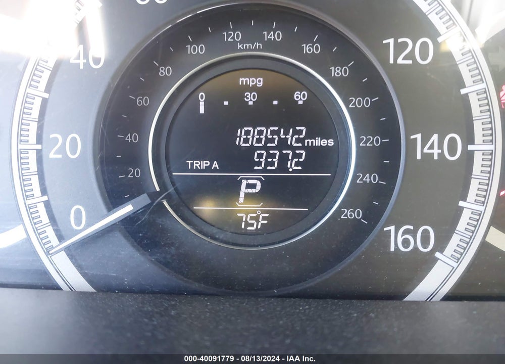 2015 HONDA ACCORD EX-L V-6 VIN: 1HGCR3F82FA014388