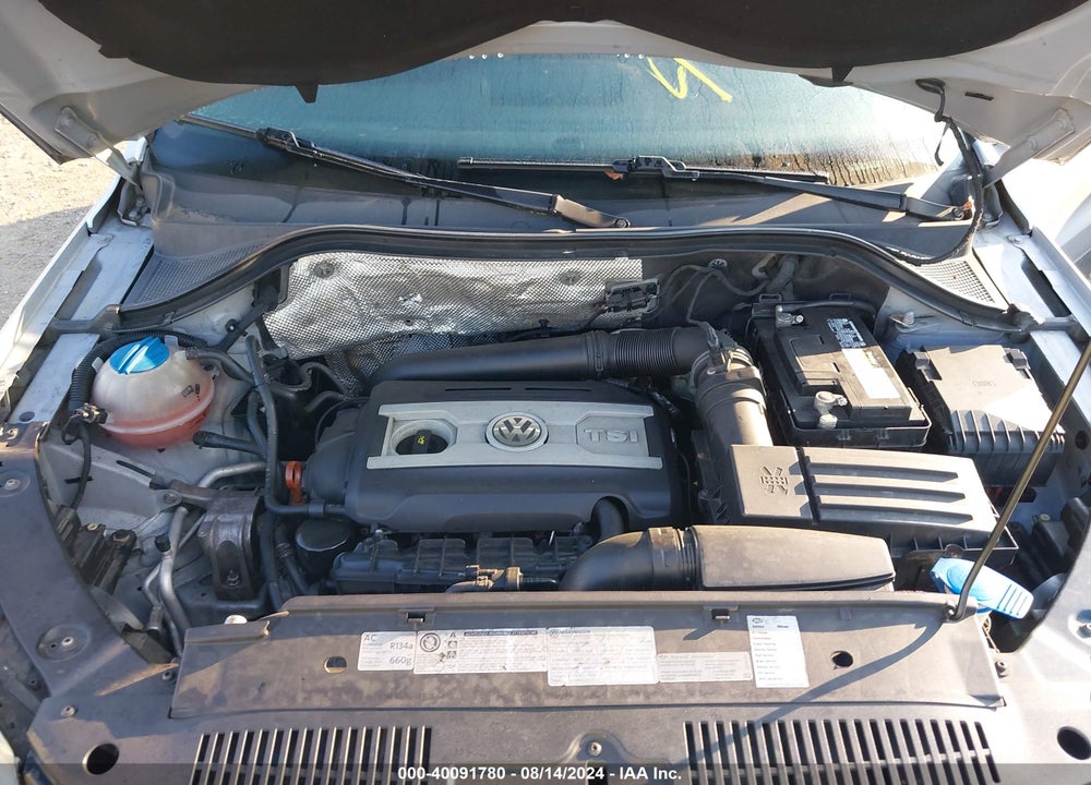 2012 VOLKSWAGEN TIGUAN S VIN: WVGAV7AX2CW587275