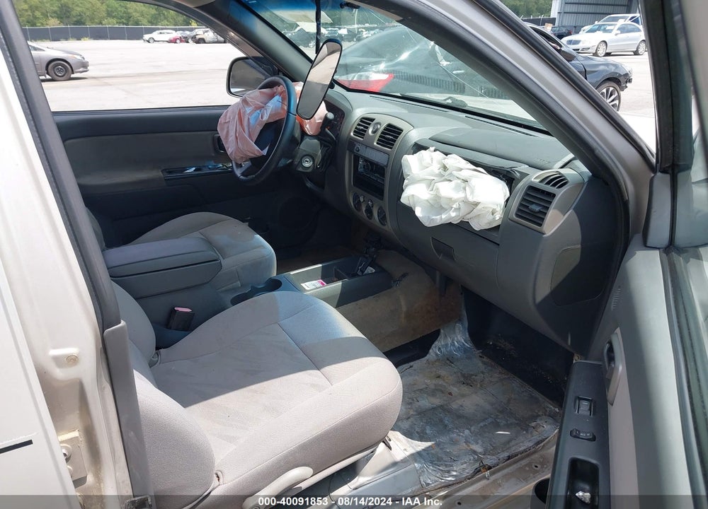 2004 CHEVROLET COLORADO LS VIN: 1GCCS136948106774