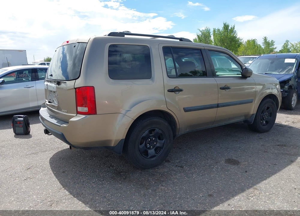 2011 HONDA PILOT LX VIN: 5FNYF4H24BB019234