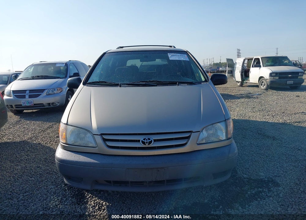 2001 TOYOTA SIENNA LE VIN: 4T3ZF13C91U388229