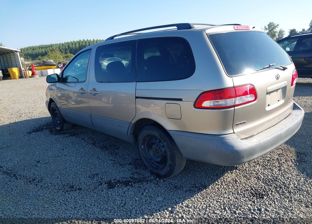 2001 TOYOTA SIENNA LE VIN: 4T3ZF13C91U388229