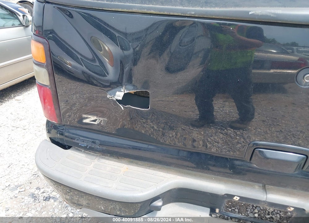 2003 CHEVROLET SUBURBAN 1500 Z71 VIN: 3GNFK16Z43G329310
