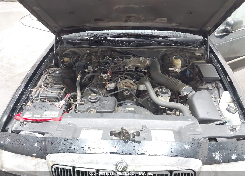2000 MERCURY GRAND MARQUIS LS VIN: 2MEFM75W8YX683212