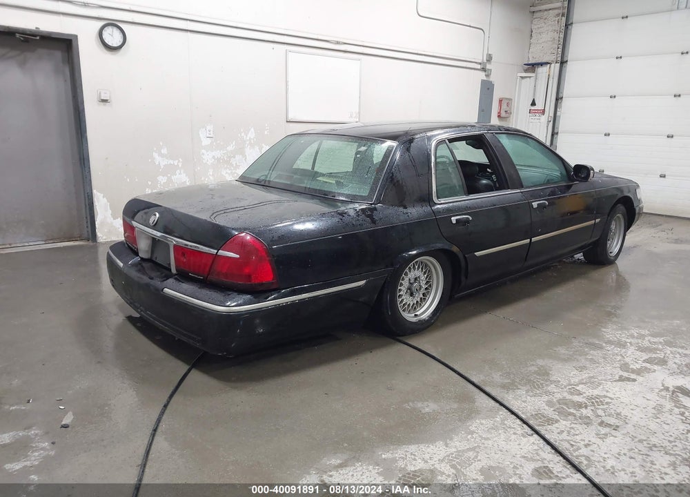2000 MERCURY GRAND MARQUIS LS VIN: 2MEFM75W8YX683212