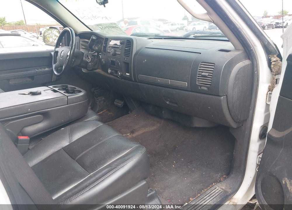 2011 GMC SIERRA 1500 SLE VIN: 3GTP2VE3XBG304248