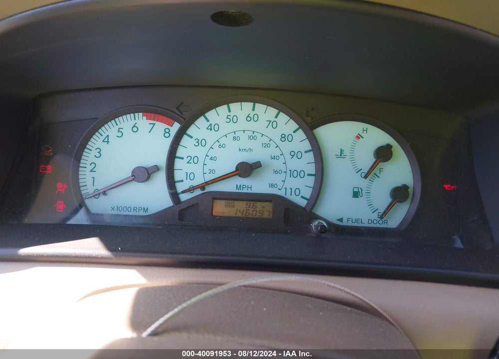 2004 TOYOTA COROLLA LE VIN: JTDBR32E142017506