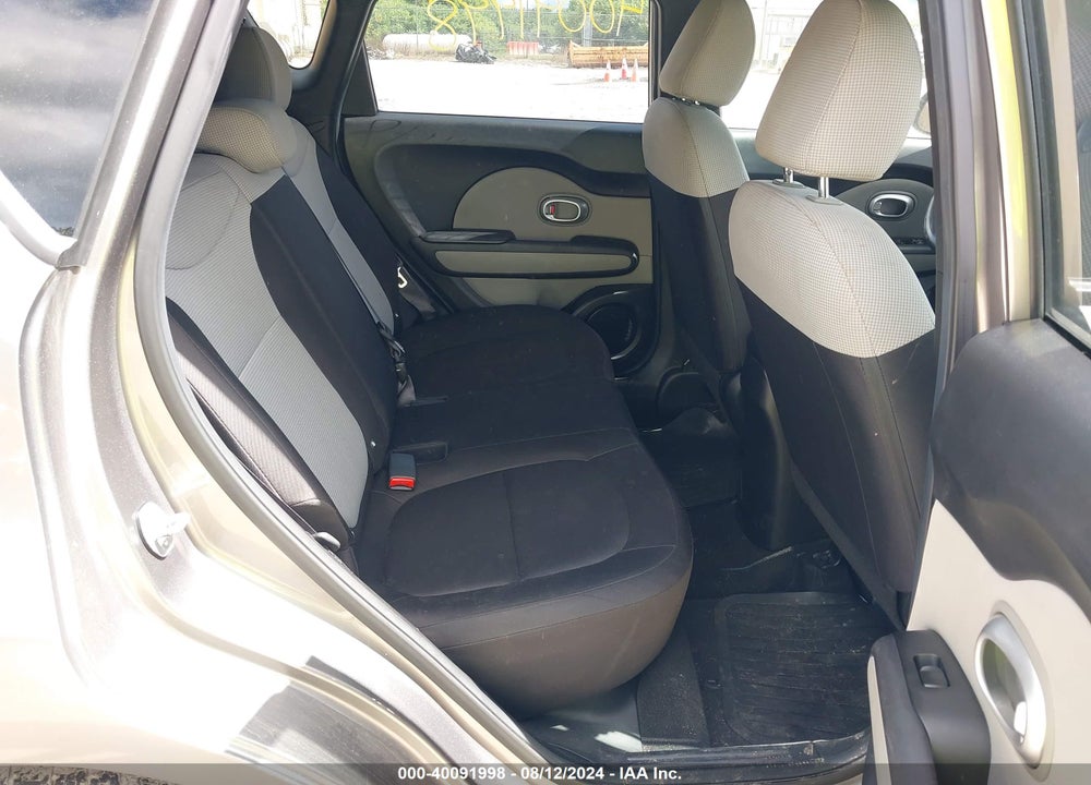 2016 KIA SOUL VIN: KNDJN2A27G7270975