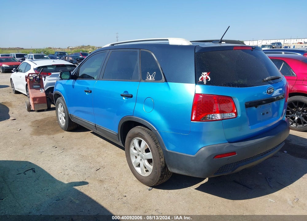 2012 KIA SORENTO LX VIN: 5XYKT3A6XCG294784