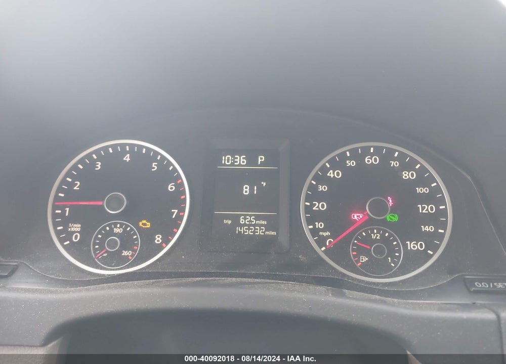 2011 VOLKSWAGEN TIGUAN S VIN: WVGBV7AX6BW501131