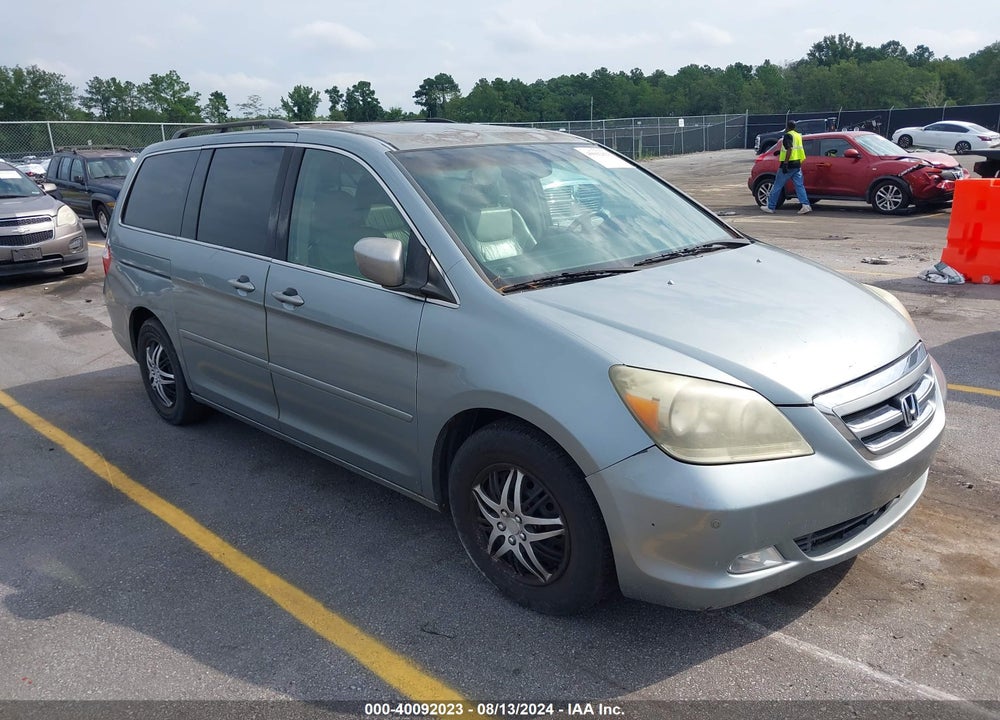 2005 HONDA ODYSSEY TOURING VIN: 5FNRL38885B035601